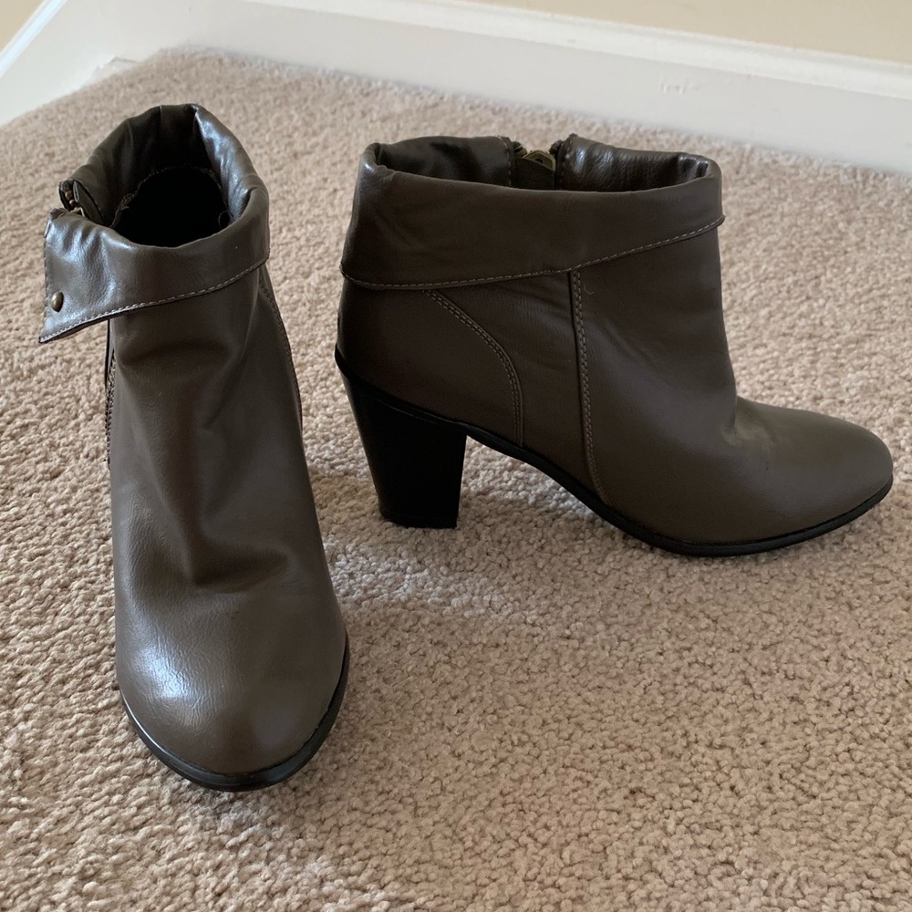 Booties - Picture 3 of 6